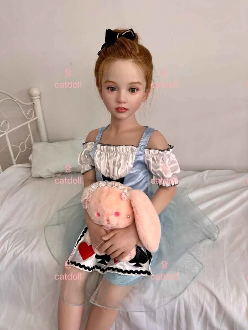 Poupée en silicone CATDOLL Milana de 115 cm