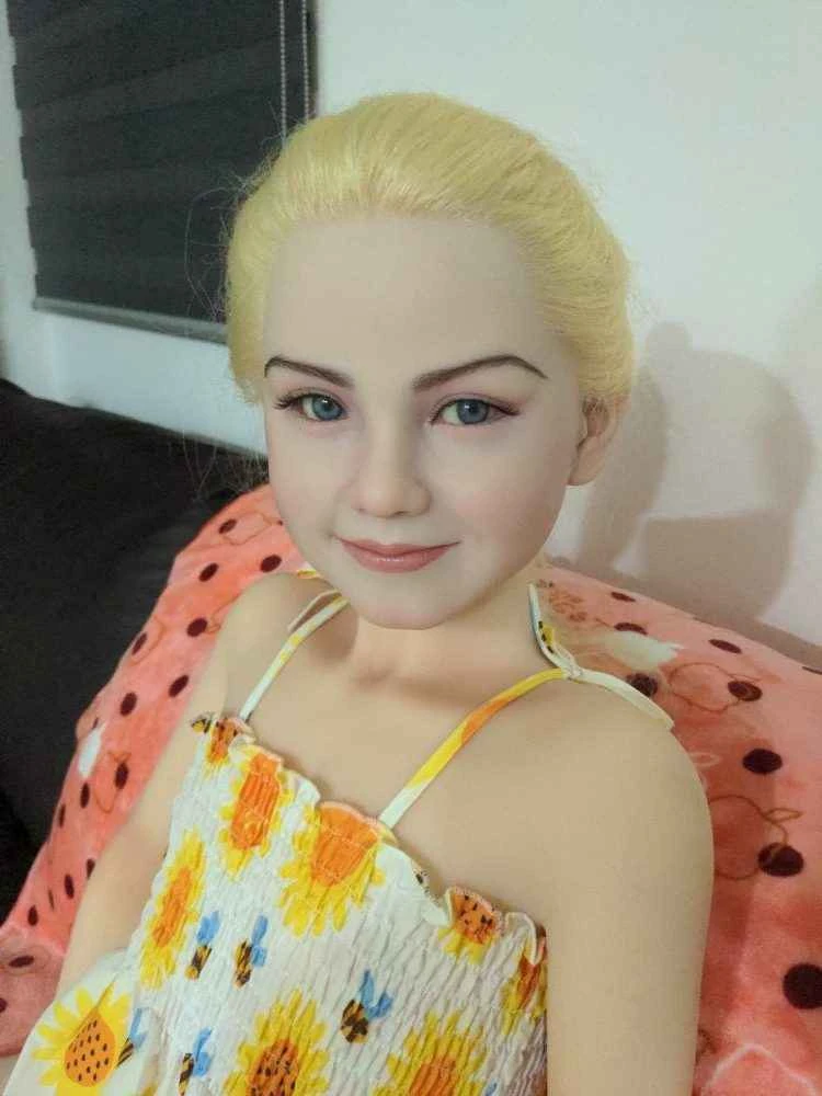 Poupée Chat Alisa 126 cm (corps en TPE + tête en silicone rigide) - Photos des clients