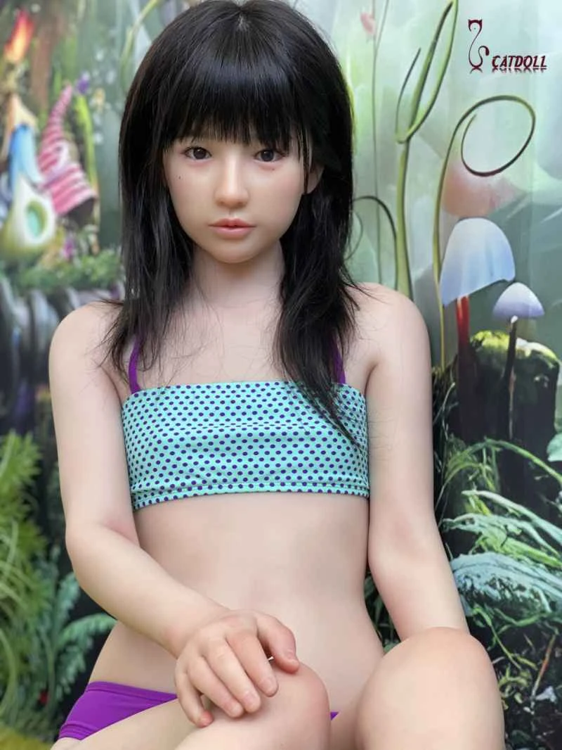 Poupée en silicone CATDOLL Qing de 148 cm
